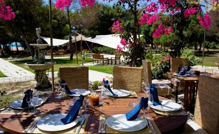 Conte Di Cabrera Hotel Club Поццалло Екстер'єр фото
